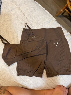 Gymshark Brown Seamless High-Waist Bike Shorts with Matching Bralette